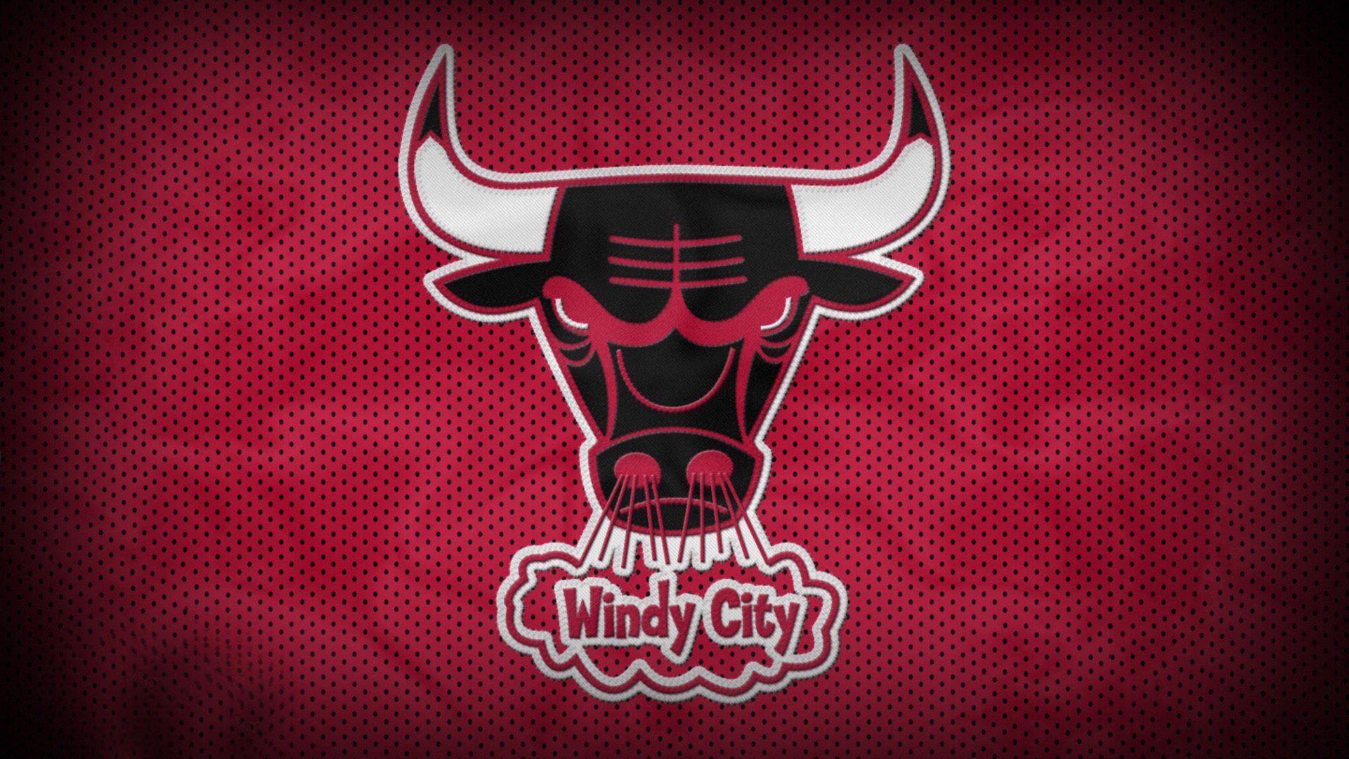 自制器材创意运动会 自行制作的障碍与球门亮点频出