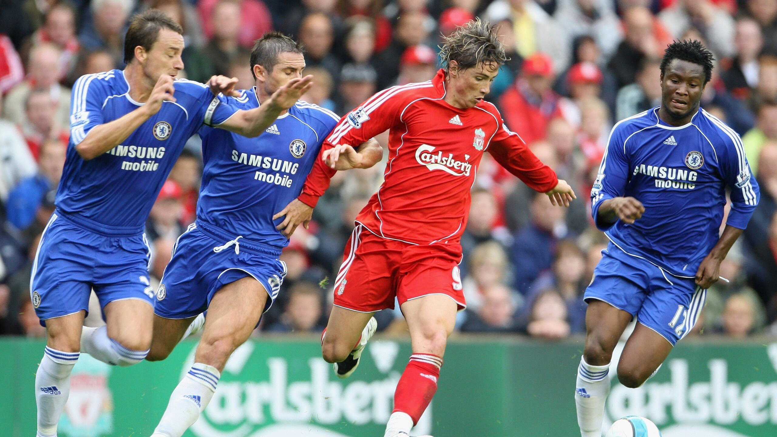 高温瑜伽耐力赛 限时内完成规定体式组合